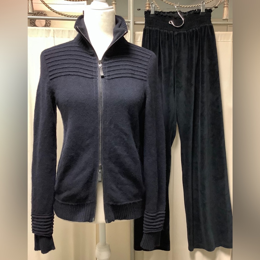 Juicy Couture Smocked Pants 22 x 31 Magaschoni Cashmere Zip Up